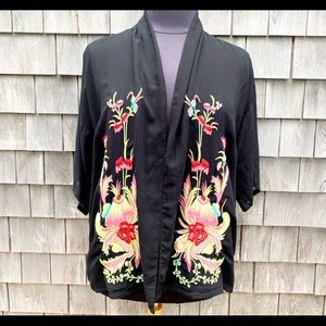 Forever 21+ black kimono 2x3x NWOT embroidered